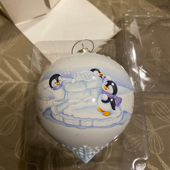 2008 hallmark keepsake ornaments - Picture 6 of 8